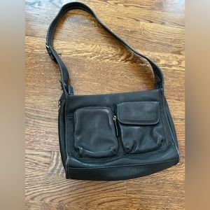 Vintage FOSSIL Genuine Black Pebble‎ Leather Crossbody Bag Purse Satchel